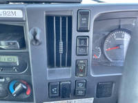 いすゞエルフアルミバン小型（2t・3t）[写真27]