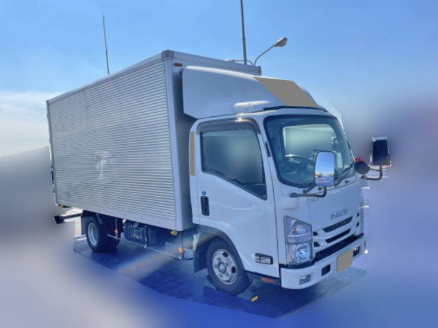 いすゞエルフアルミバン小型（2t・3t）[写真03]