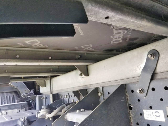 いすゞエルフアルミバン小型（2t・3t）[写真12]