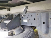 いすゞエルフアルミバン小型（2t・3t）[写真13]