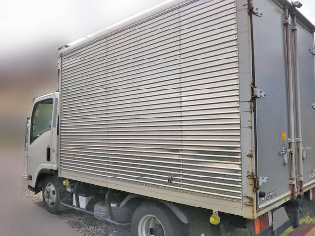 いすゞエルフアルミバン小型（2t・3t）[写真02]