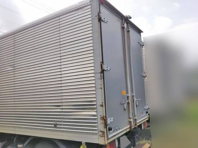 いすゞエルフアルミバン小型（2t・3t）[写真05]