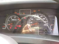 いすゞエルフアルミバン小型（2t・3t）[写真16]