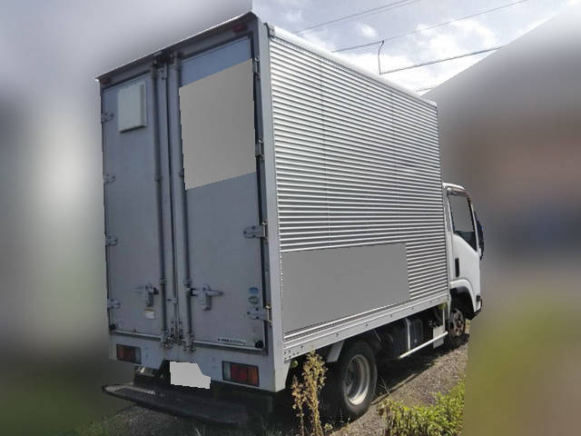 いすゞエルフアルミバン小型（2t・3t）[写真02]