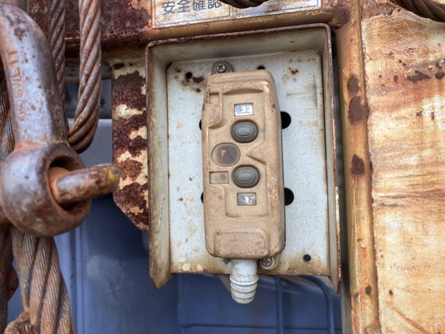 三菱ふそうファイターセルフクレーン3段増トン（6t・8t）[写真13]