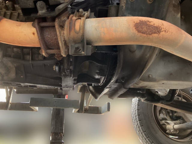 三菱ふそうファイターセルフクレーン3段増トン（6t・8t）[写真20]