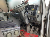 三菱ふそうファイターセルフクレーン3段増トン（6t・8t）[写真28]