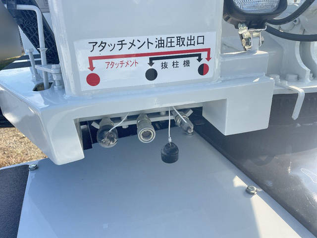 三菱ふそうキャンター穴掘建柱車小型（2t・3t）[写真16]