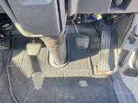 三菱ふそうキャンター穴掘建柱車小型（2t・3t）[写真37]