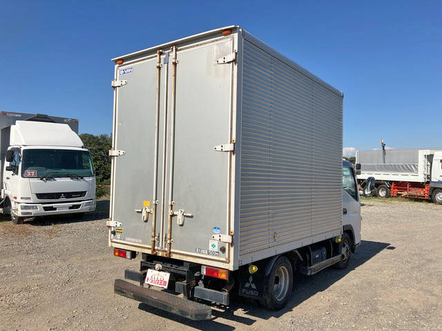 三菱ふそうキャンターガッツアルミバン小型（2t・3t）[写真02]