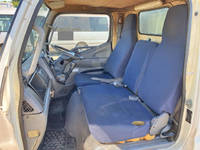 三菱ふそうキャンターガッツアルミバン小型（2t・3t）[写真31]