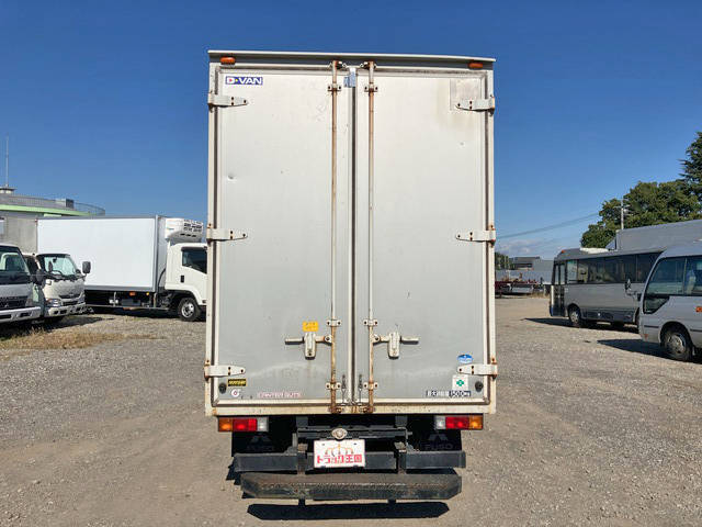 三菱ふそうキャンターガッツアルミバン小型（2t・3t）[写真09]