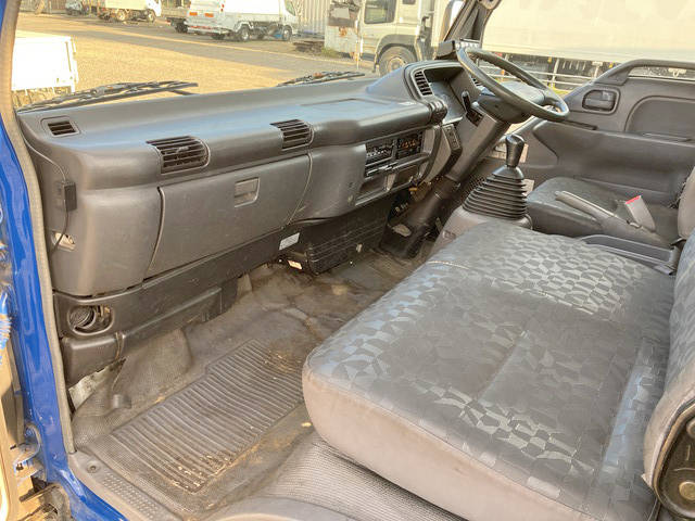 いすゞエルフパッカー車（塵芥車）小型（2t・3t）[写真31]