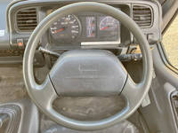 いすゞエルフパッカー車（塵芥車）小型（2t・3t）[写真36]