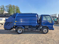 いすゞエルフパッカー車（塵芥車）小型（2t・3t）[写真06]