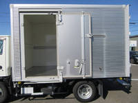 いすゞエルフアルミバン小型（2t・3t）[写真10]