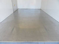 いすゞエルフアルミバン小型（2t・3t）[写真13]