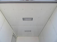 いすゞエルフアルミバン小型（2t・3t）[写真14]