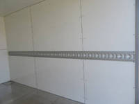 いすゞエルフアルミバン小型（2t・3t）[写真16]