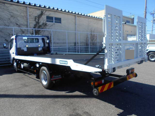 三菱ふそうキャンターセーフティローダー小型（2t・3t）[写真14]