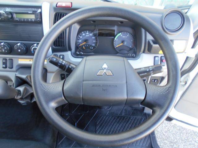 三菱ふそうキャンターセーフティローダー小型（2t・3t）[写真32]