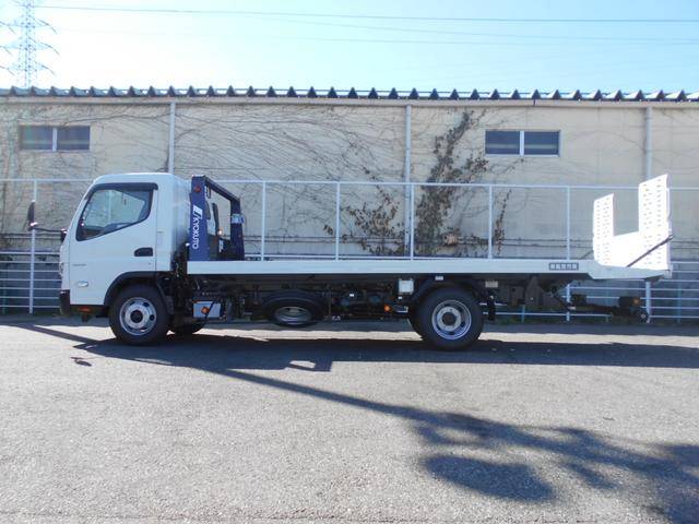 三菱ふそうキャンターセーフティローダー小型（2t・3t）[写真05]