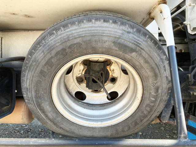 三菱ふそうキャンターパッカー車（塵芥車）小型（2t・3t）[写真20]