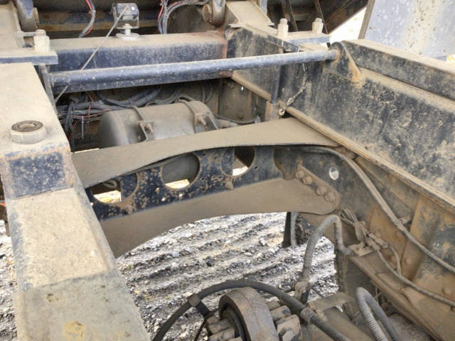 三菱ふそうスーパーグレートダンプ大型（10t）[写真15]