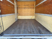 いすゞエルフアルミバン小型（2t・3t）[写真11]