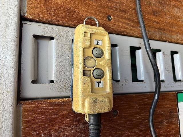 いすゞエルフアルミバン小型（2t・3t）[写真13]