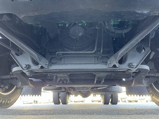 いすゞエルフアルミバン小型（2t・3t）[写真17]