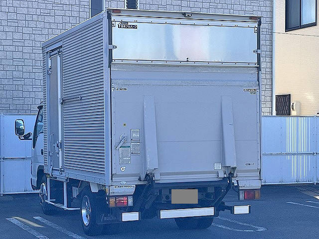 いすゞエルフアルミバン小型（2t・3t）[写真02]