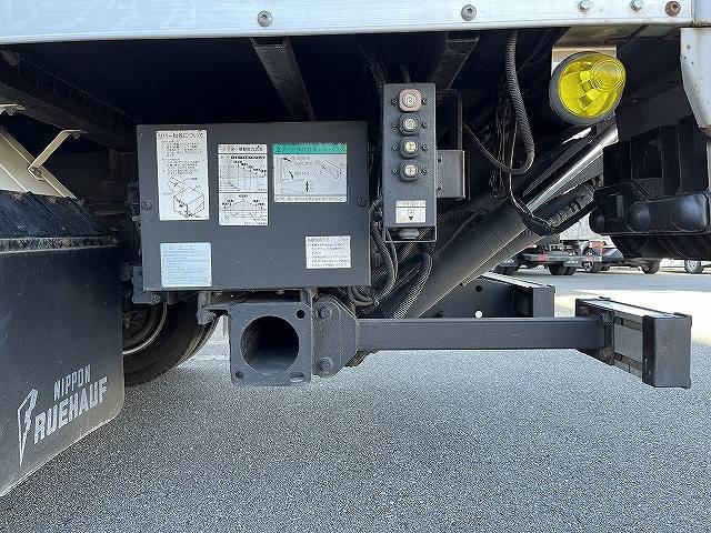 いすゞエルフアルミバン小型（2t・3t）[写真20]