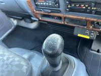 いすゞエルフアルミバン小型（2t・3t）[写真28]