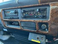 いすゞエルフアルミバン小型（2t・3t）[写真32]