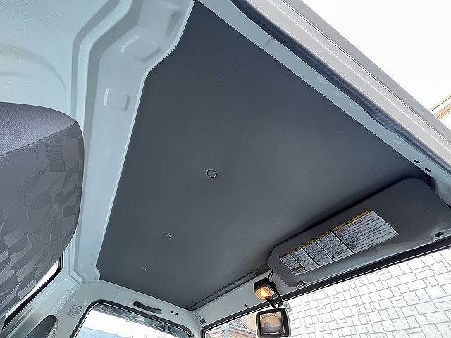 いすゞエルフアルミバン小型（2t・3t）[写真35]