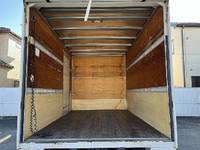 いすゞエルフアルミバン小型（2t・3t）[写真09]