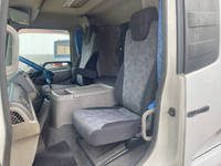 UDトラックスコンドルアルミウイング中型（4t）[写真32]