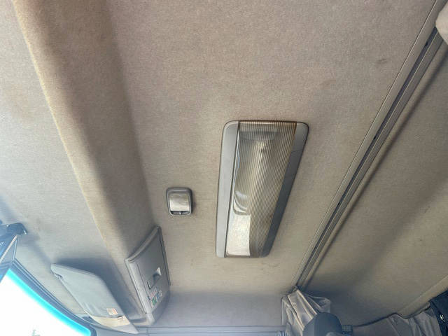 UDトラックスコンドルアルミウイング中型（4t）[写真33]