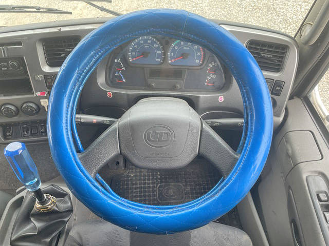 UDトラックスコンドルアルミウイング中型（4t）[写真37]