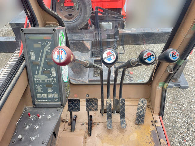 いすゞフォワードトラッククレーン中型（4t）[写真10]