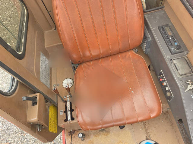 いすゞフォワードトラッククレーン中型（4t）[写真12]