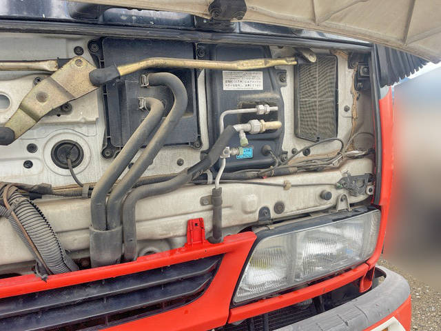 いすゞフォワードトラッククレーン中型（4t）[写真22]