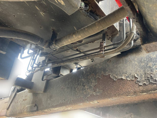 いすゞフォワードトラッククレーン中型（4t）[写真28]