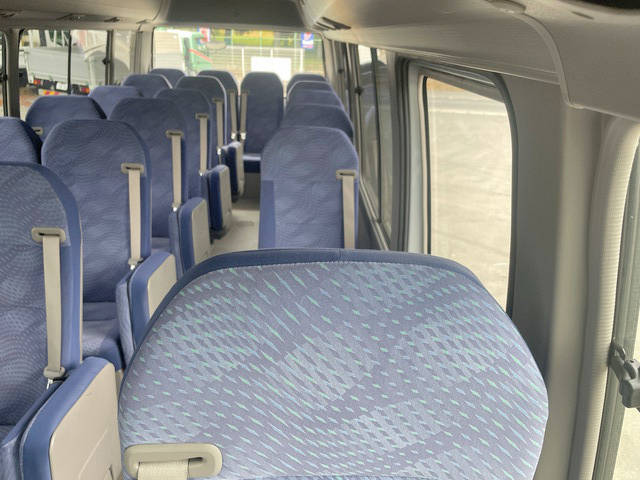 トヨタコースターマイクロバス[写真14]