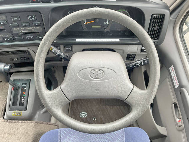 トヨタコースターマイクロバス[写真23]