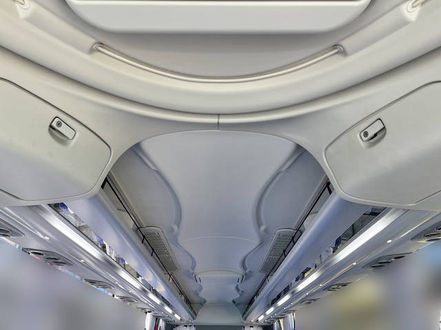 いすゞガーラ観光バス[写真15]