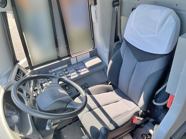 いすゞガーラ観光バス[写真23]