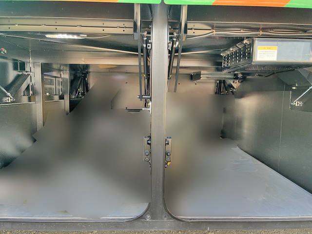 いすゞガーラ観光バス[写真09]