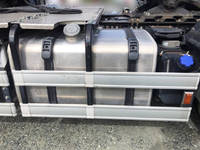 日野プロフィアトレーラーヘッド（トラクターヘッド）大型（10t）[写真15]